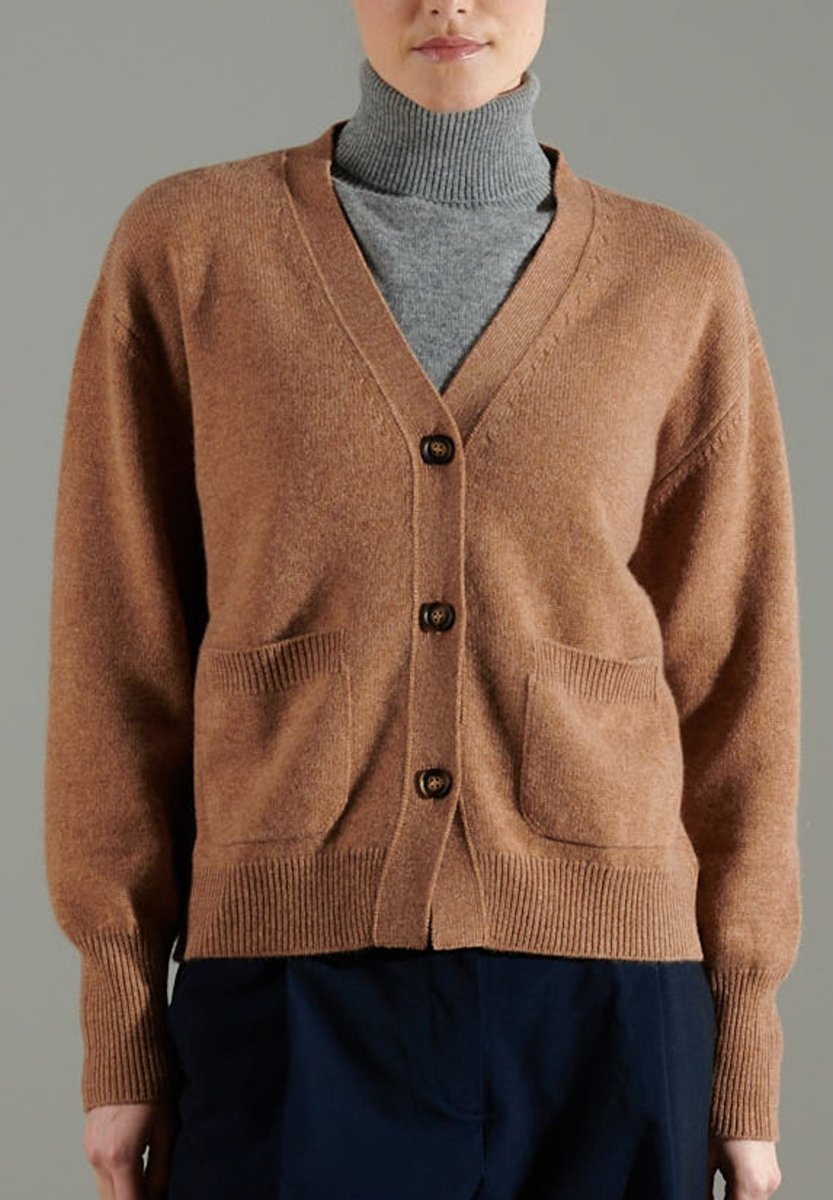 Cardigan col V cachemire 4 fils camel femme - NAMI 1 - DM Otaku Shop
