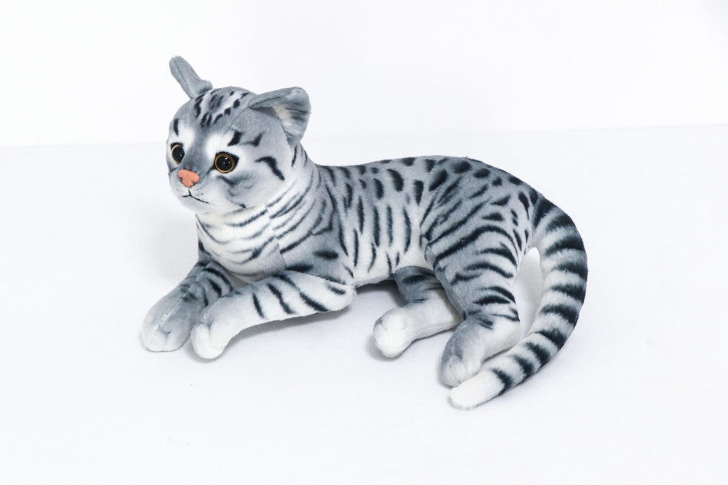 MACSKA FEKVŐ SZÜRKE    32CM - DM Otaku Shop